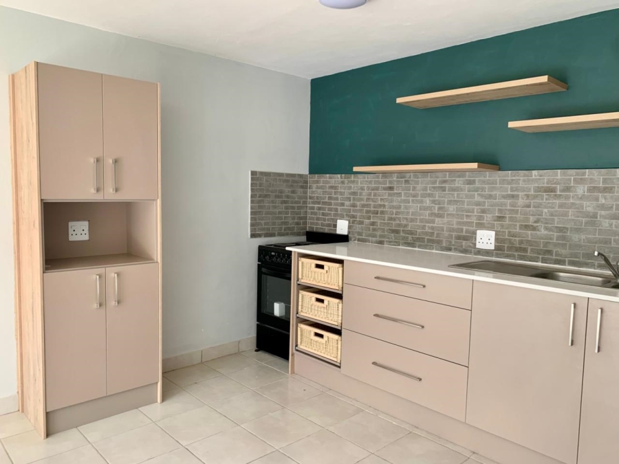 To Let 2 Bedroom Property for Rent in Hartenbos Central Western Cape